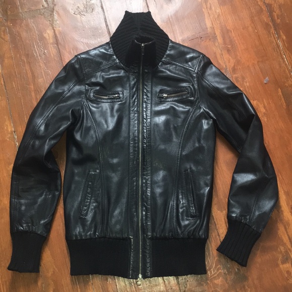 Leather jacket - Picture 1 of 3